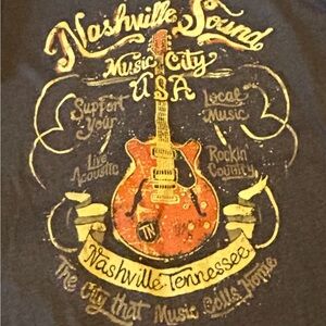 Nashville Sound Graphic T-Shirt